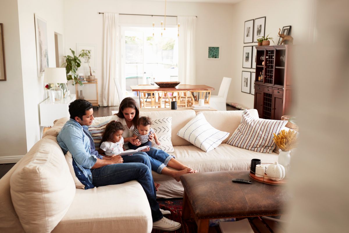 recent post image:Delaying Smartphones for kids: Why millennial parents are choosing non smart phones